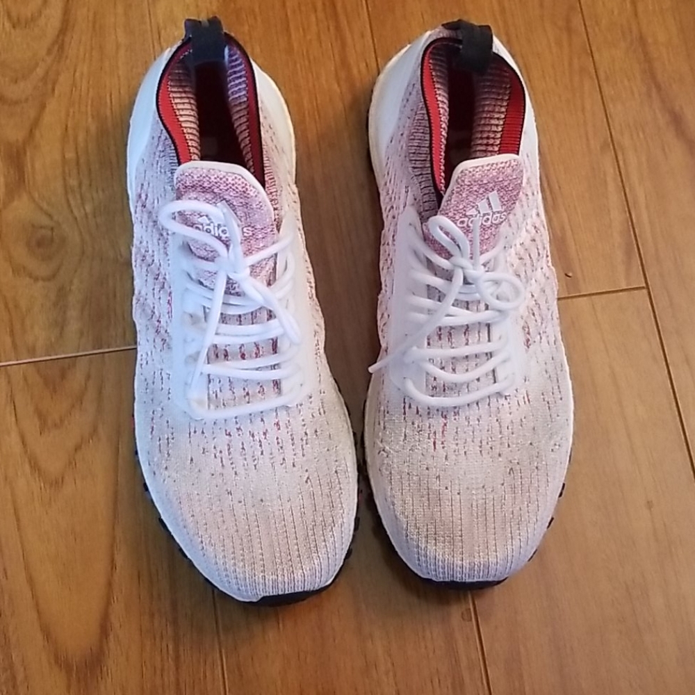 Addias ultraboost sneakers
